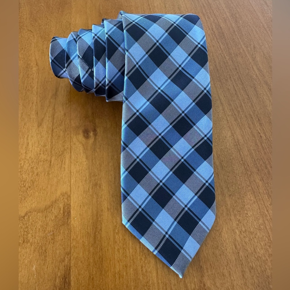 U.S. Polo Assn. Navy and Light Blue Checkered Tie